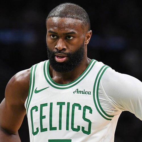 杰伦布朗：主场击败联盟第1的队伍感觉太棒了我太想赢下这场了