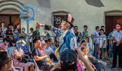 集体梦游魔术首节后半节一分未得&落后18分单节出现12次失误