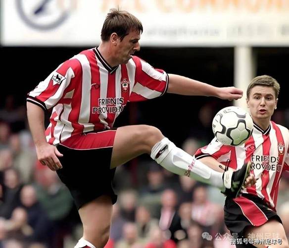 曼联传奇队53南安普顿传奇队，萨哈、勒蒂西埃、贝尔巴托夫出场