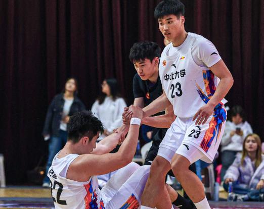 中北大学逆袭石河子大学李子超豪取37分8助攻阿克力三双精彩回顾_CBA直播