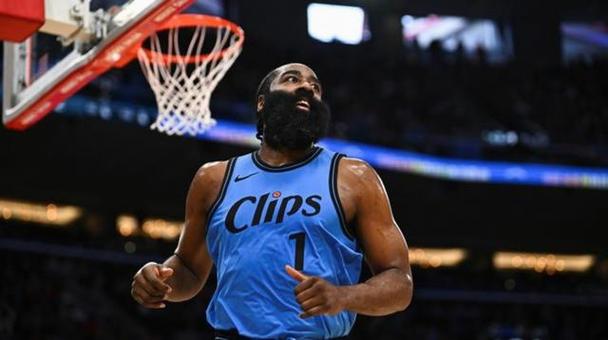 哈登：离退役越来越近了！骑士队季后赛分析伤病、双核、防守